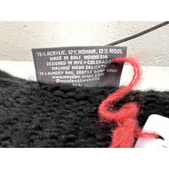 Wooden Ships Sz M/L Dog Mom Sweater Black Cozy Graphic Dog Lover Slouchy NWT - Picture 11 of 12